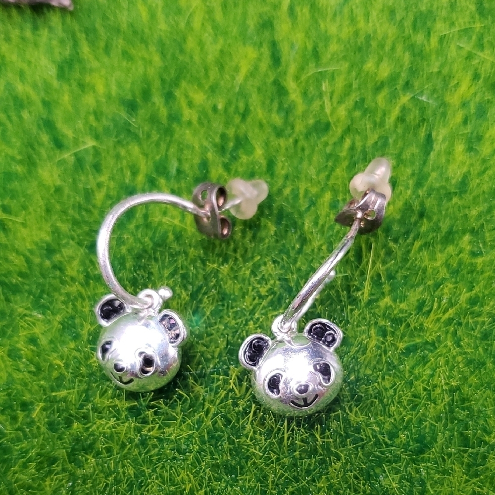 Panda Earrings Sterling E1005โ
